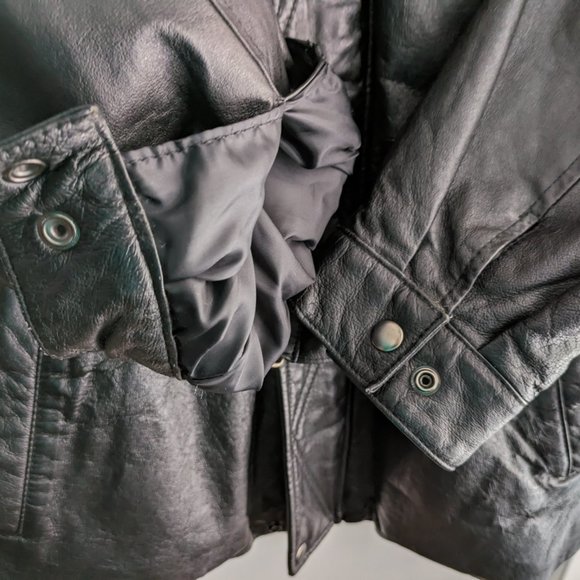 Woman's Black Leather Thinslate belted jacket XL by Wilsons - Picture 3 of 10